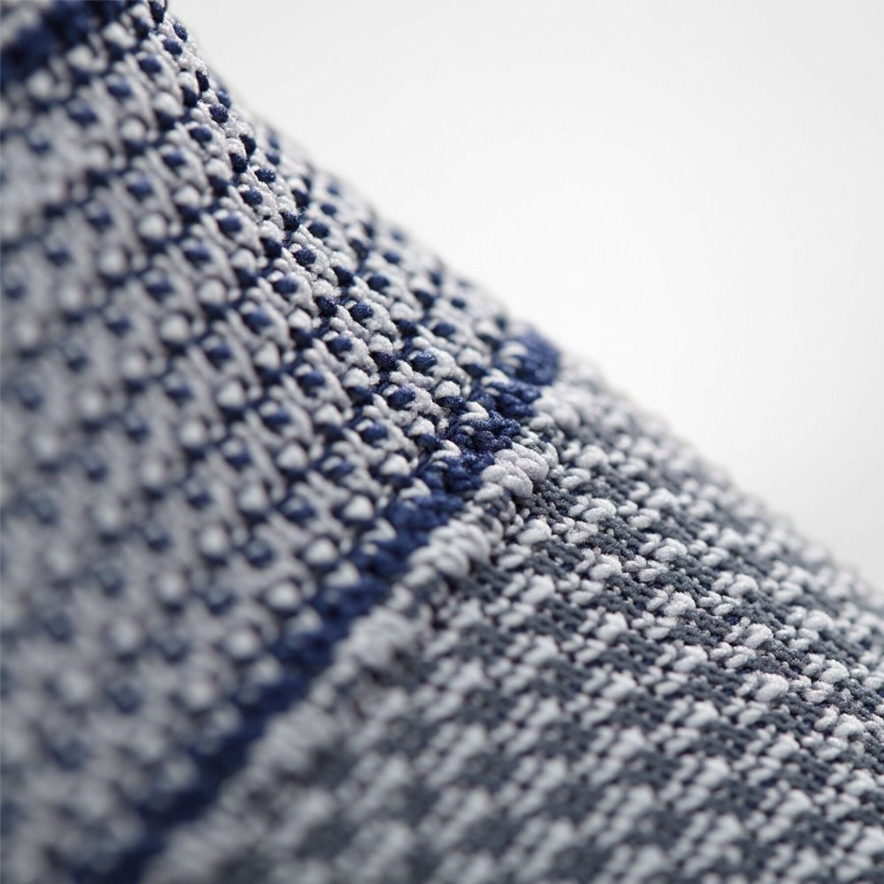 GenuTrain Comfort Knee Brace