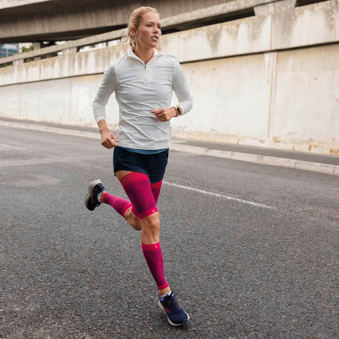 Legs Runner Men In Compression Calf Sleeves And Kneepad Running In